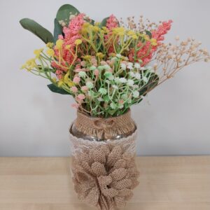 Harán con flores artificiales